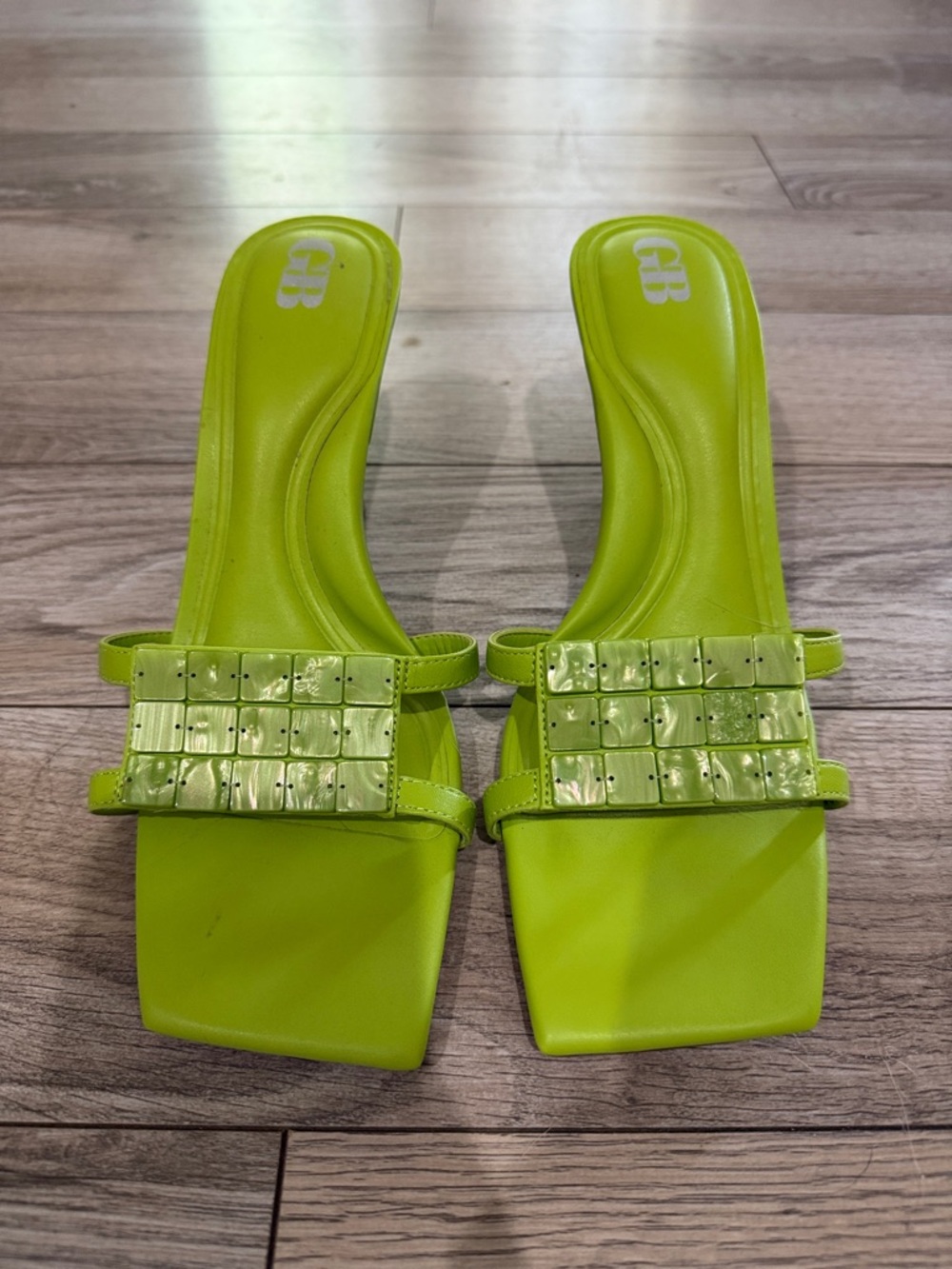 Gianni Bini Lime Green Shell Square Toe Heels
